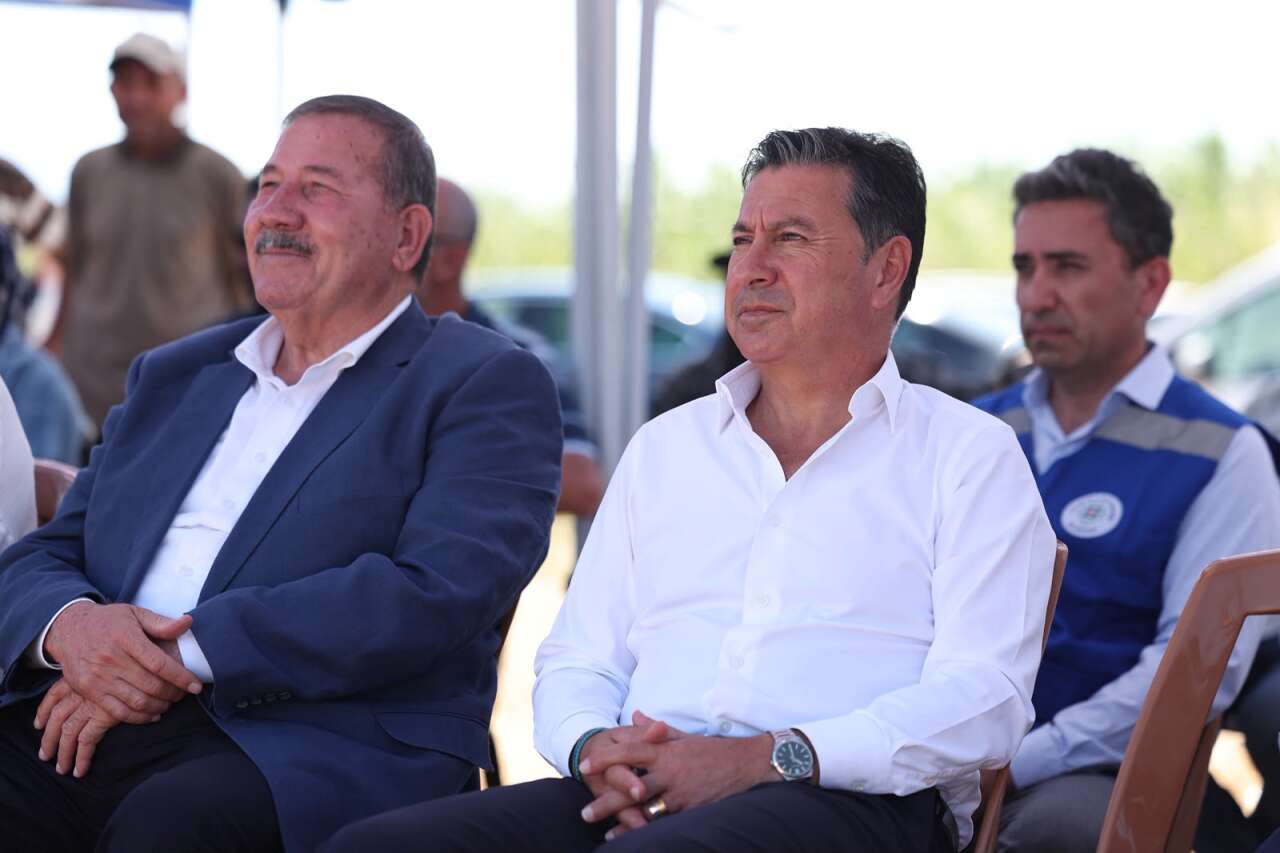 Ekinanbarı’nda Üreticiye Çifte Destek: Başkan Aras: “Halkın Olanı Yeniden Halkla Buluşturuyoruz” 6